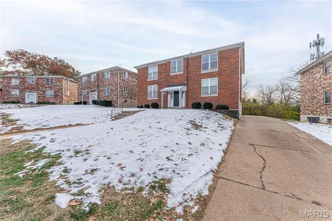 $535,000 | 10342 Parkman Drive, St. Louis, MO 63123