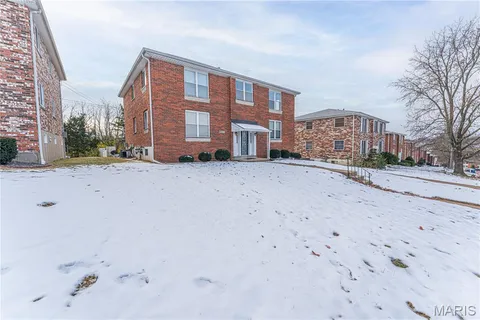 $535,000 | 10342 Parkman Drive, St. Louis, MO 63123