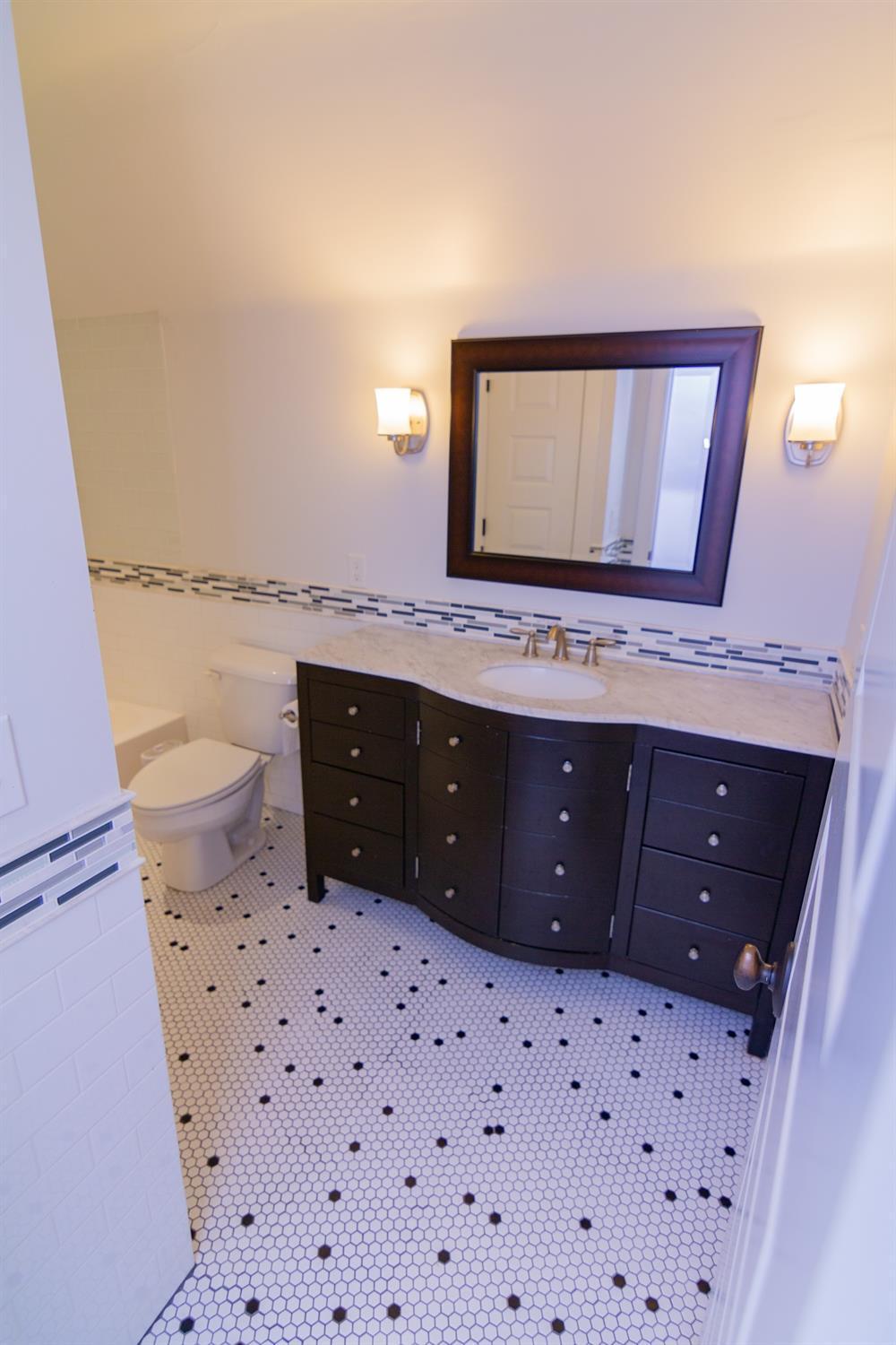 4453 Foley Road Cincinnati, OH 45238 - Photo 27 of 38