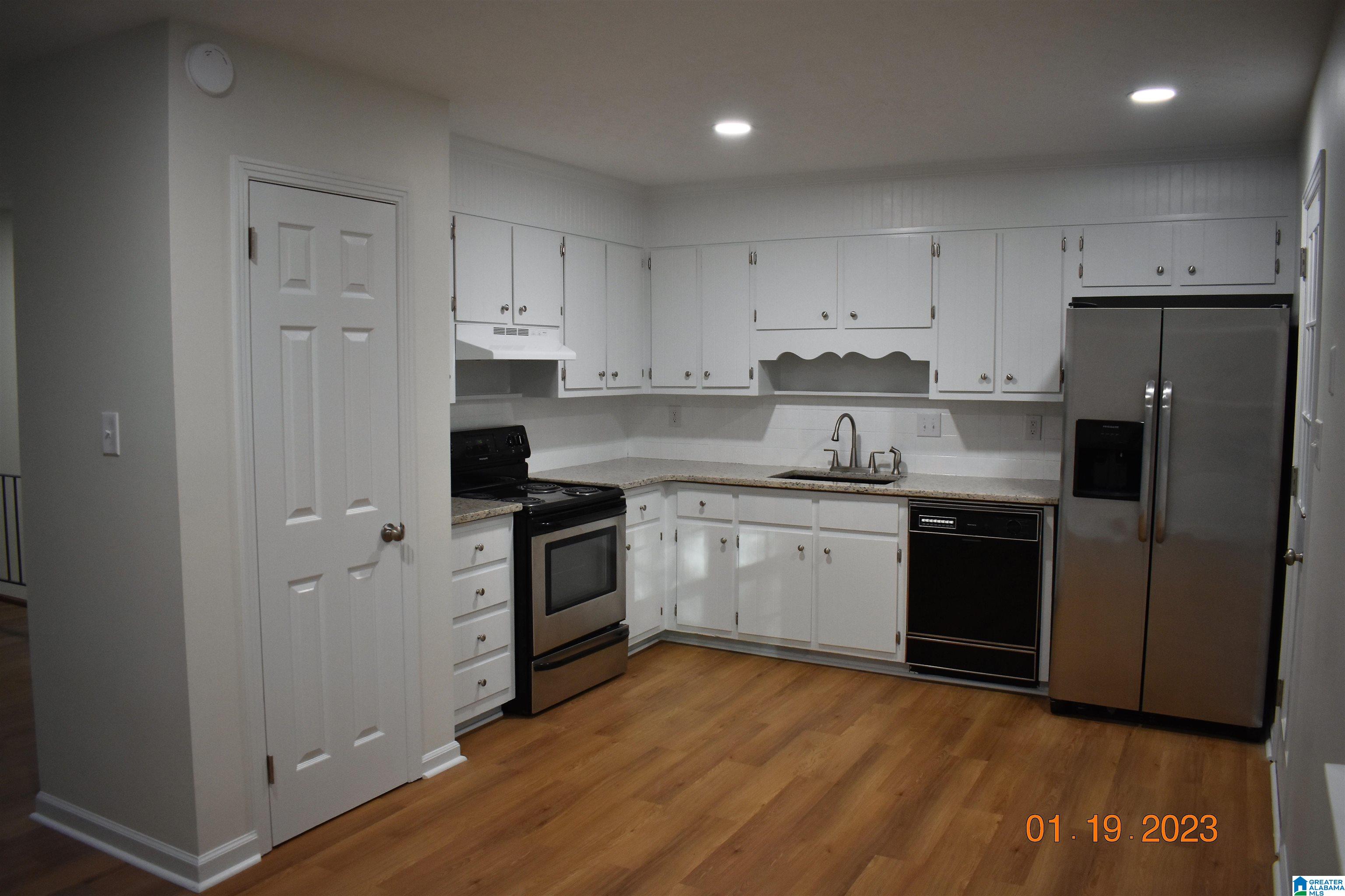 2487 Martin Road Birmingham, AL 35235 - Photo 4 of 21