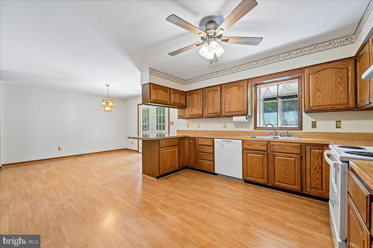 13245 Croom Road Upper Marlboro, MD 20772 - Photo 25 of 75