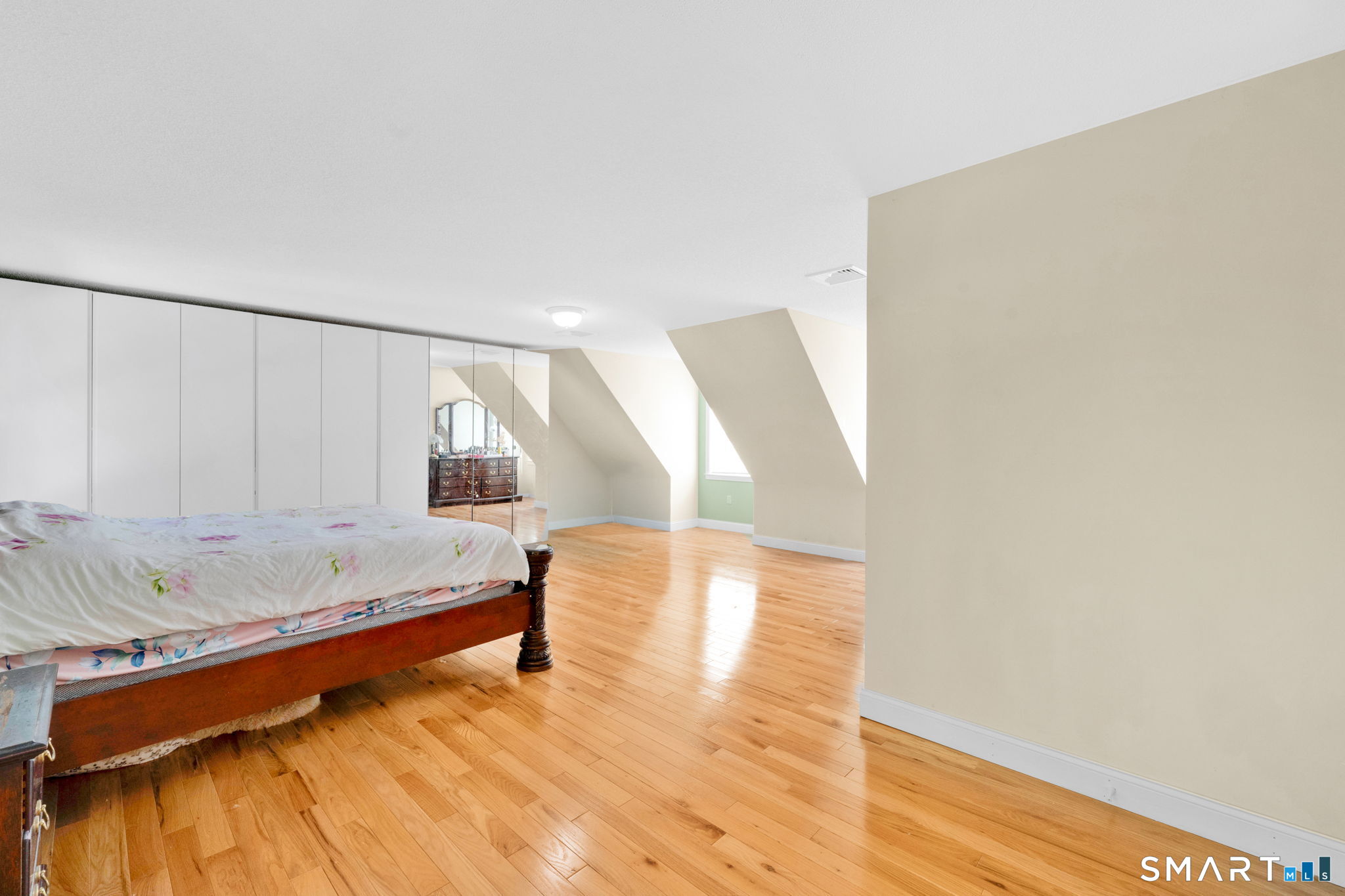 557 Hall Hill Road Somers, CT 06071 - Photo 20 of 39
