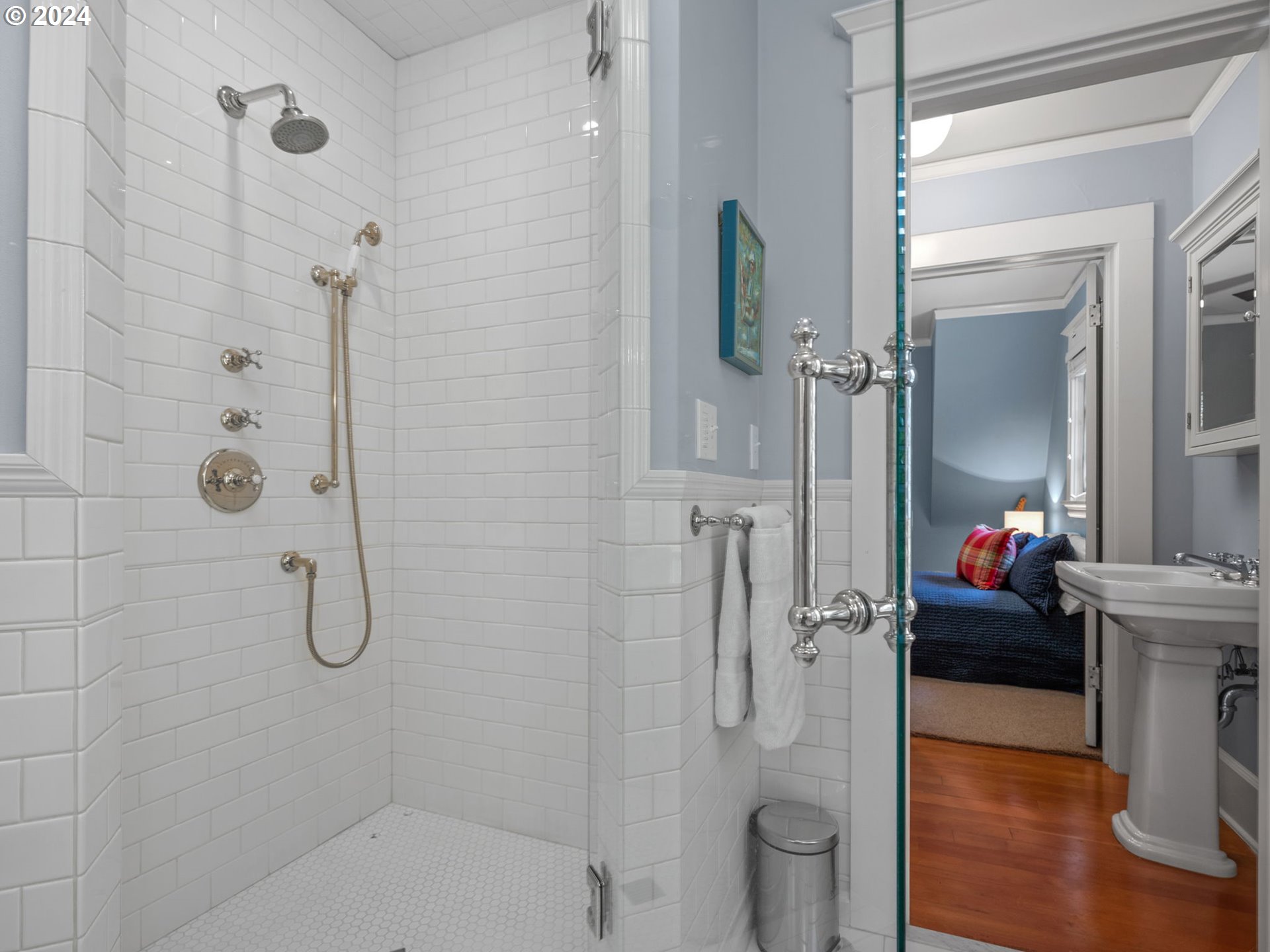 2732 Southwest Talbot Road Portland, OR 97201 - Photo 29 of 48 Gallery Image 29