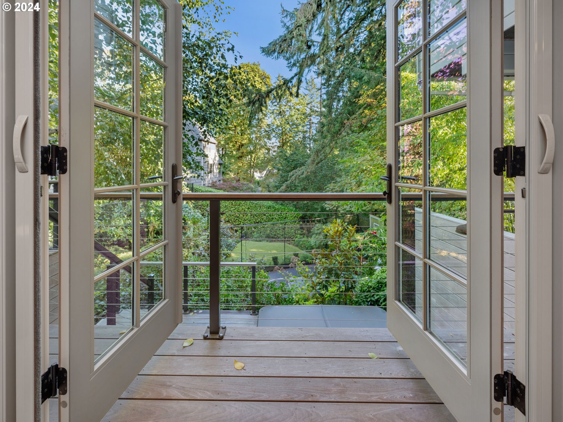 2732 Southwest Talbot Road Portland, OR 97201 - Photo 37 of 48 Gallery Image 37