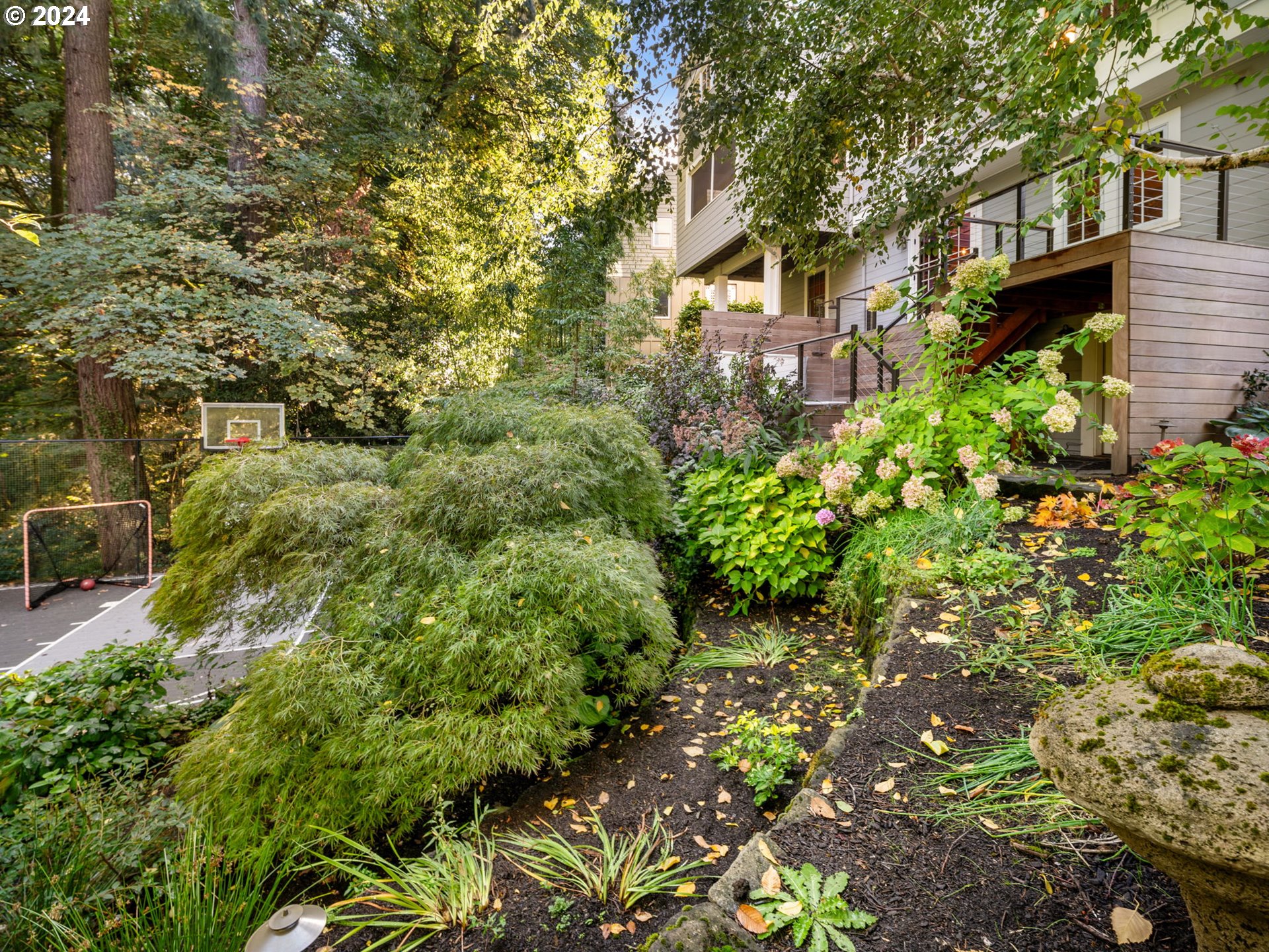 2732 Southwest Talbot Road Portland, OR 97201 - Photo 41 of 48 Gallery Image 41