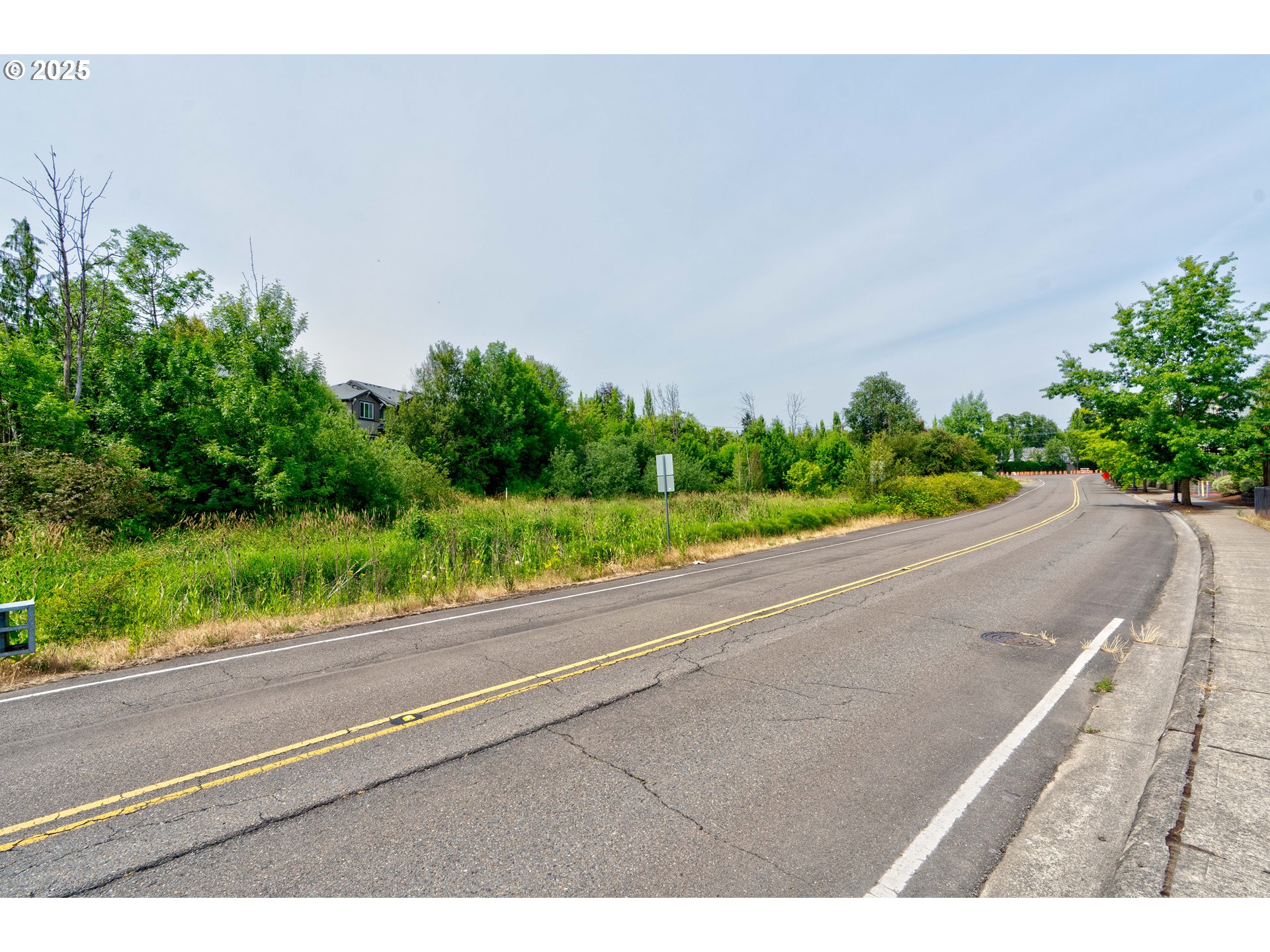 Southwest Scholls Ferry Road Beaverton, OR 97007 - Photo 17 of 18 a view of a garden
