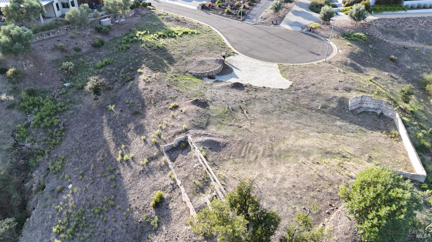 3912 Petalglen Place Santa Rosa, CA 95403 - Photo 5 of 14 a view of a backyard of a house