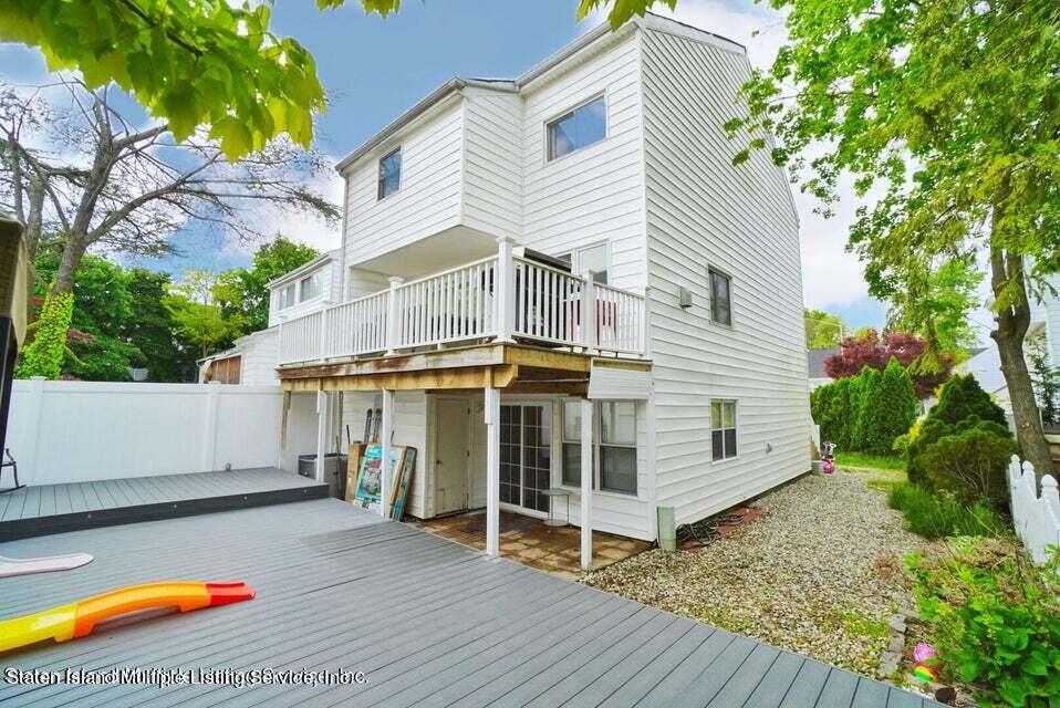 40 Chestnut Circle Staten Island, NY 10312 - Photo 21 of 26 22