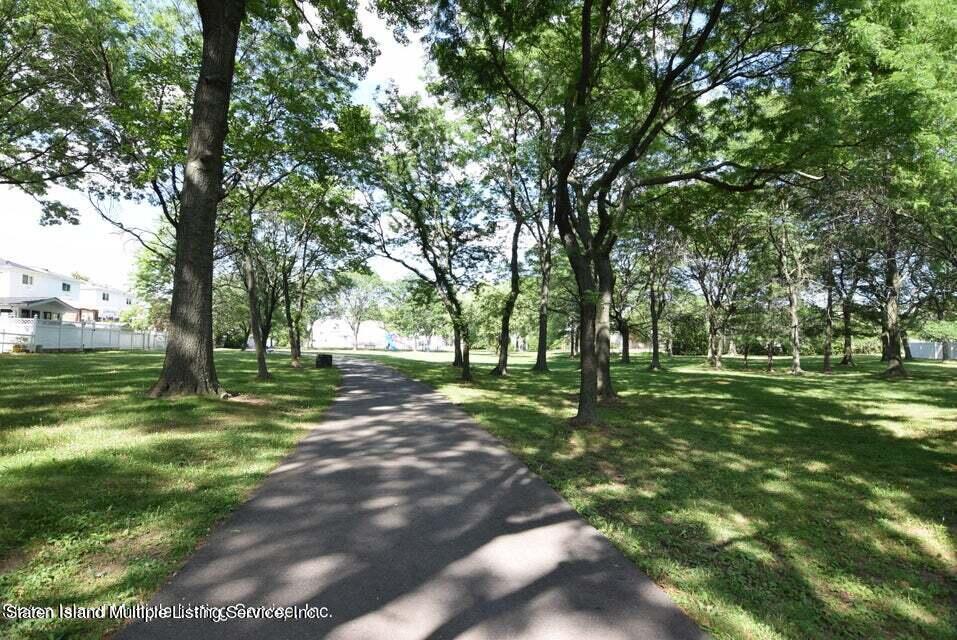 40 Chestnut Circle Staten Island, NY 10312 - Photo 24 of 26 26