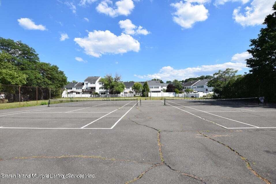 40 Chestnut Circle Staten Island, NY 10312 - Photo 25 of 26 27