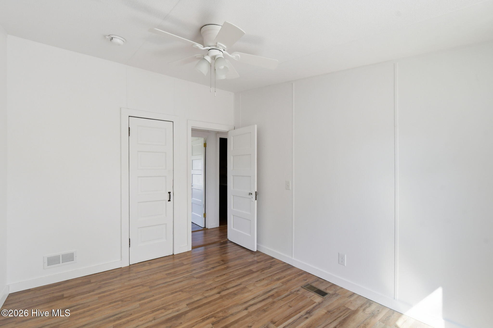 2228 Harbor Ridge Drive Southeast Bolivia, NC 28422 - Photo 22 of 30 Rear Bedroom