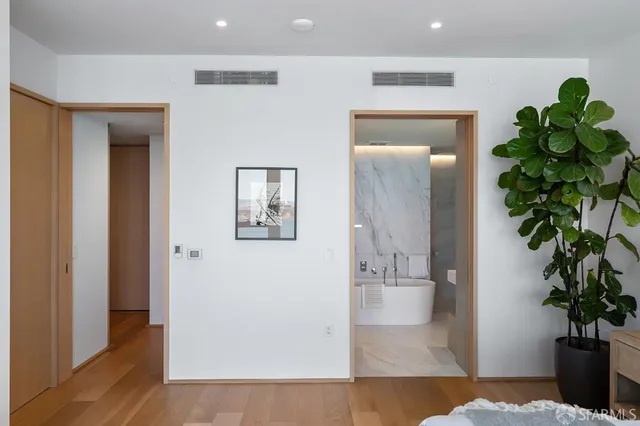 $11,500,000 | 1 Steuart Street, Unit 1901, San Francisco, CA 94105