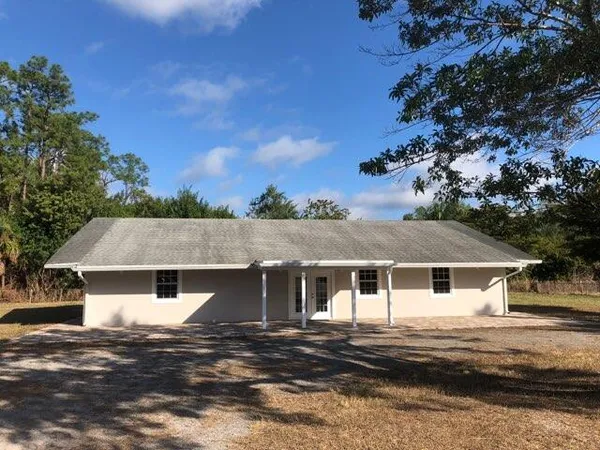 $3,900 | 2221 F Road, Loxahatchee Groves, FL 33470