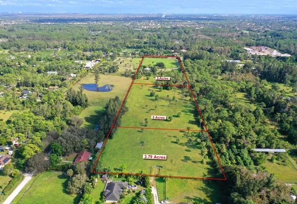 $3,900 | 2221 F Road, Loxahatchee Groves, FL 33470