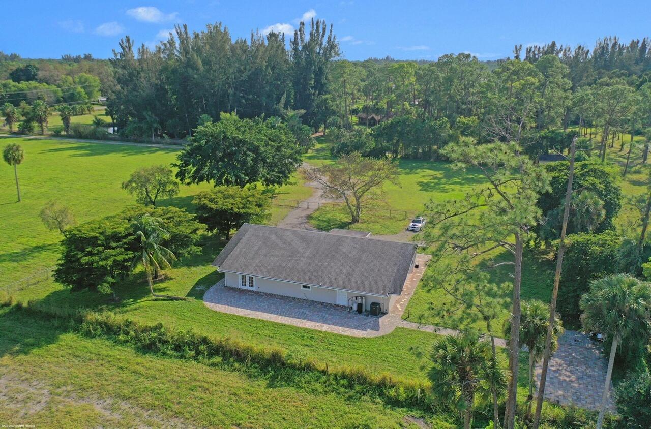 2221 F Road Loxahatchee Groves, FL 33470 - Photo 2 of 20 RX-10850889_19_O