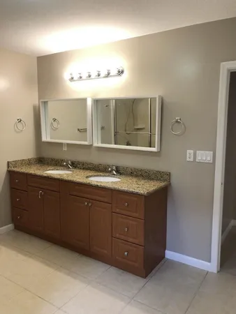 $3,900 | 2221 F Road, Loxahatchee Groves, FL 33470