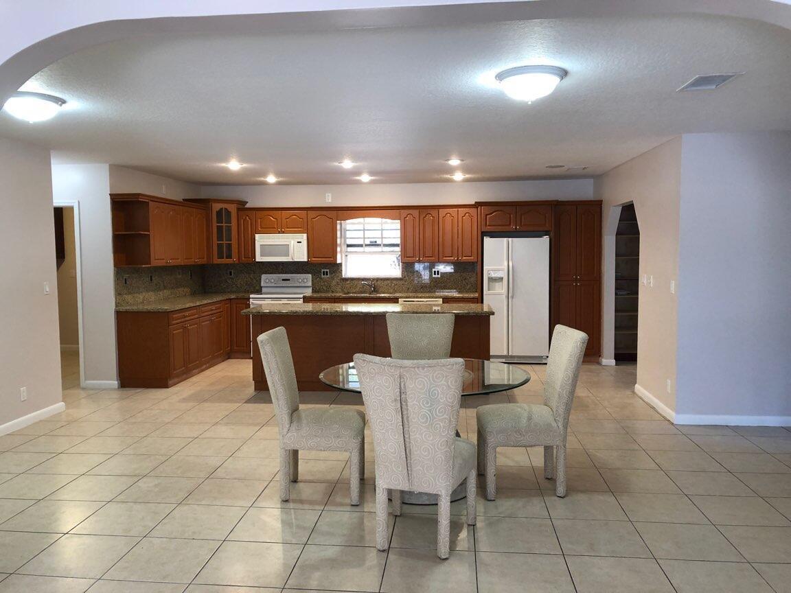 2221 F Road Loxahatchee Groves, FL 33470 - Photo 8 of 20 RX-10850889_37_8