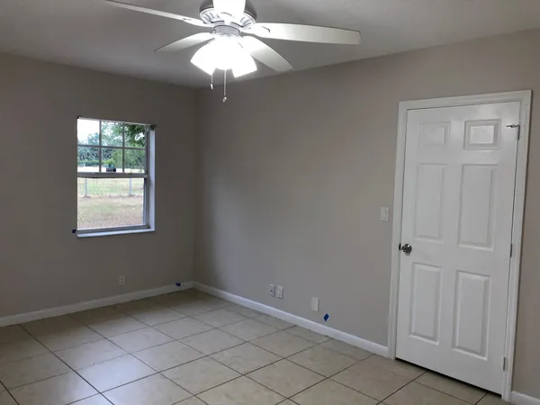 $3,900 | 2221 F Road, Loxahatchee Groves, FL 33470