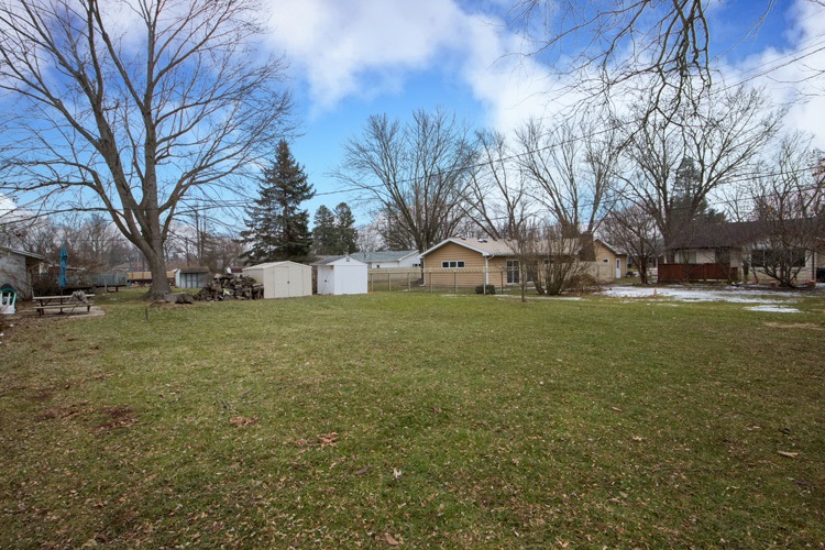1906 Bashor Road Goshen, IN 46526 - Photo 27 of 28 Gallery Image 27