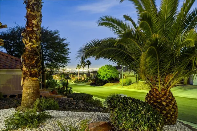 $2,950 | 10820 Dover Creek Avenue, Las Vegas, NV 89134