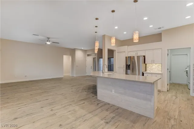 $2,950 | 10820 Dover Creek Avenue, Las Vegas, NV 89134