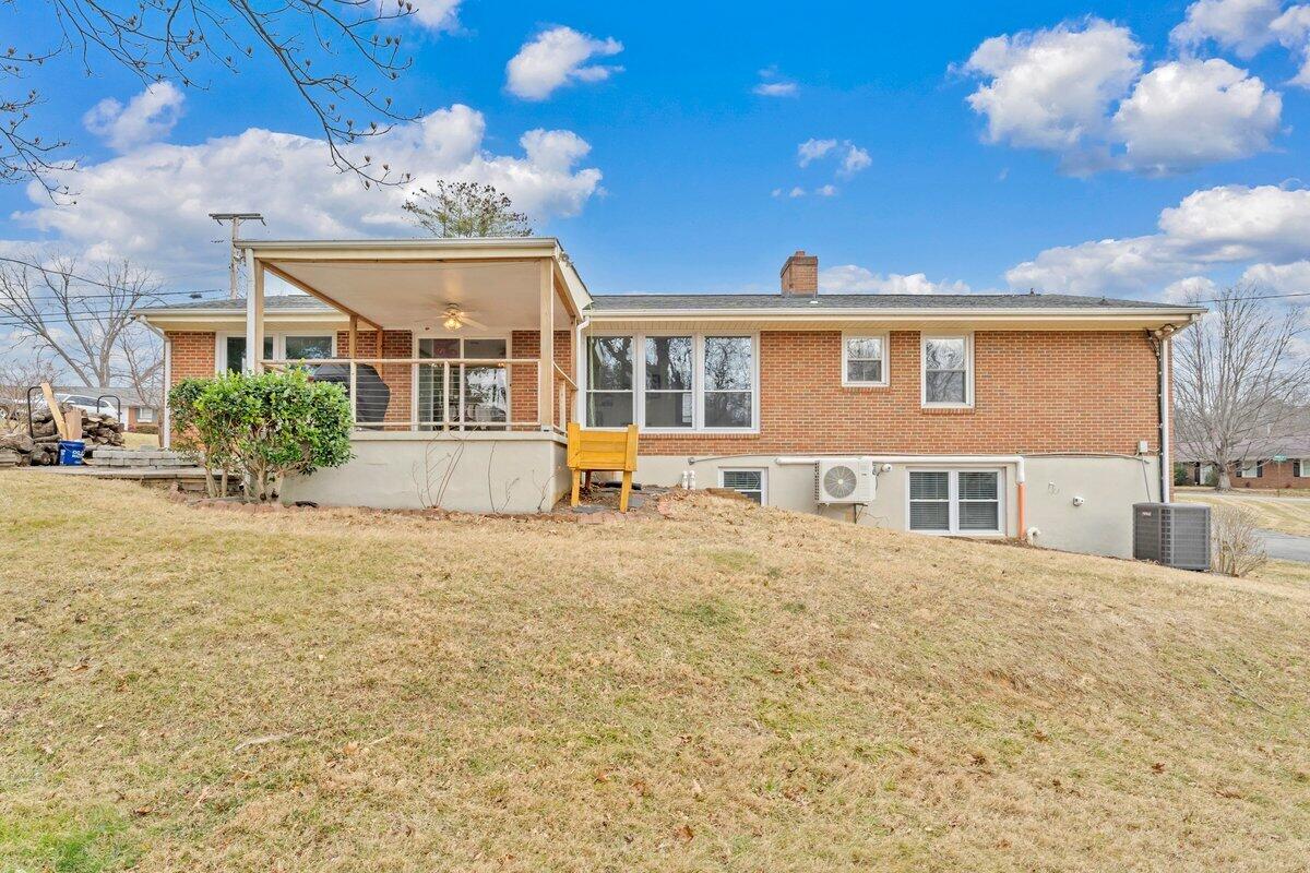 2147 Bridle Lane Roanoke, VA 24018 - Photo 45 of 48 MIB04893