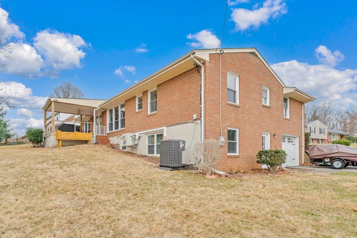 2147 Bridle Lane Roanoke, VA 24018 - Photo 46 of 48 MIB04908 (1)