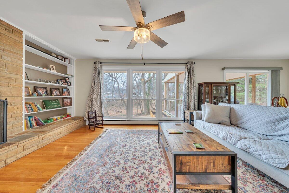 2147 Bridle Lane Roanoke, VA 24018 - Photo 6 of 48 MIB04770 (1)