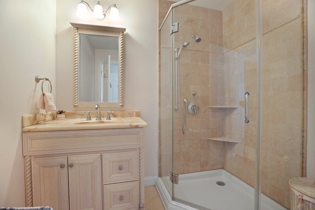 17 Baker Hill Drive Hingham, MA 02043 - Photo 25 of 39