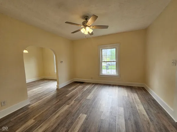 $104,900 | 610 East 5th Street, Anderson, IN 46012