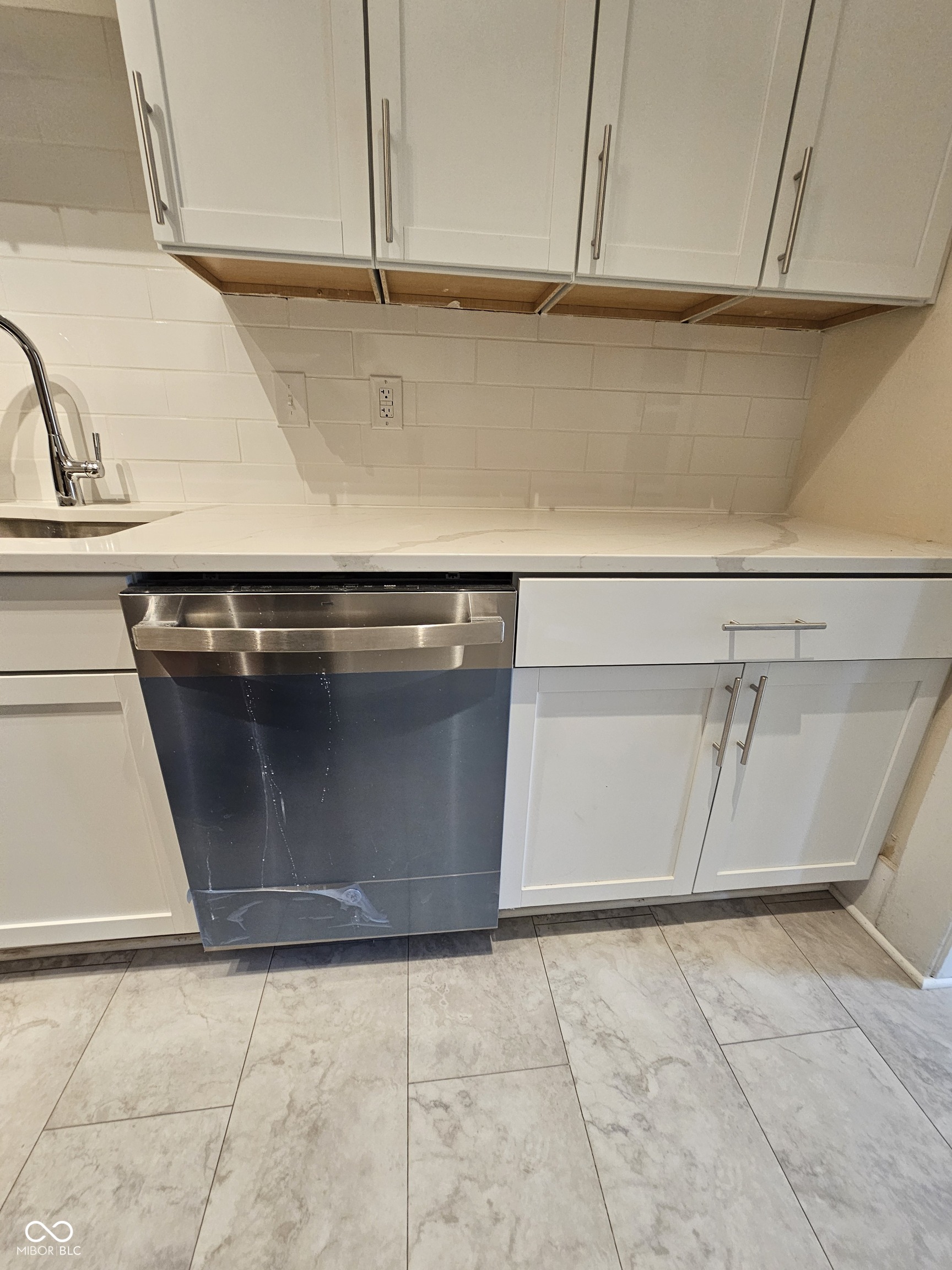610 East 5th Street Anderson, IN 46012 - Photo 10 of 19