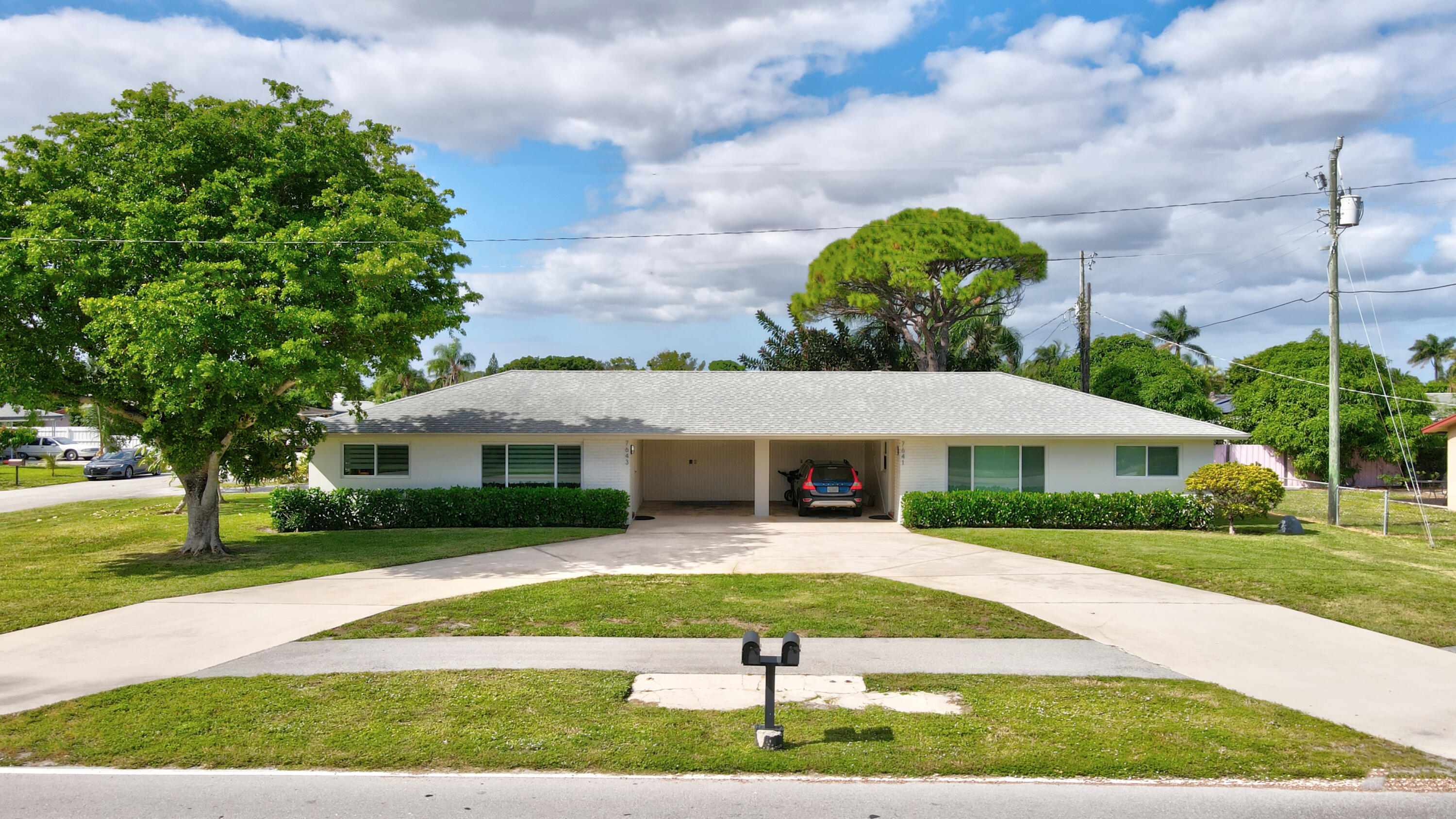 7641 Overlook Road Lantana, FL 33462 - Photo 1 of 39 Front of Duplex