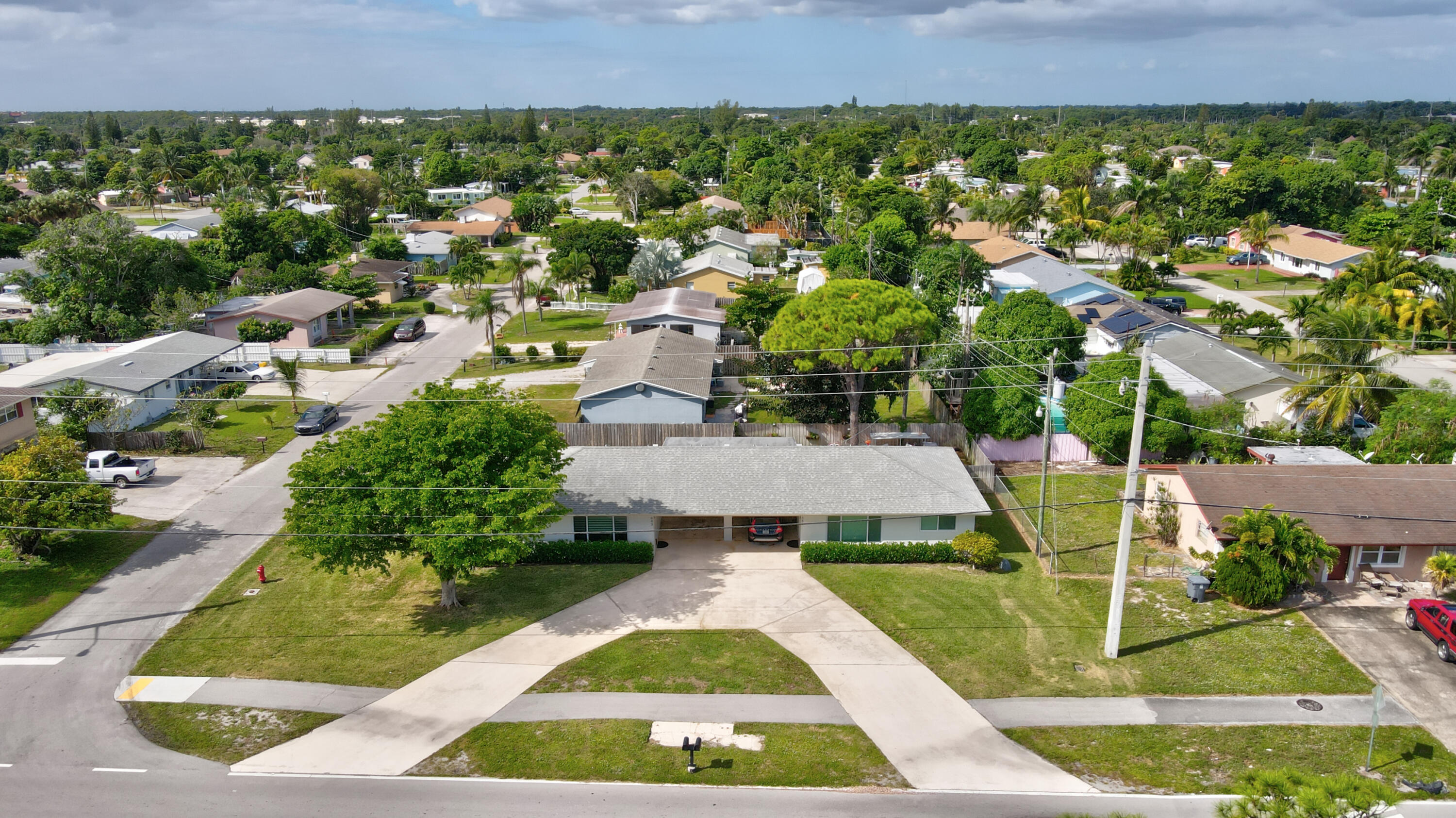 7641 Overlook Road Lantana, FL 33462 - Photo 31 of 39 Aerial 3