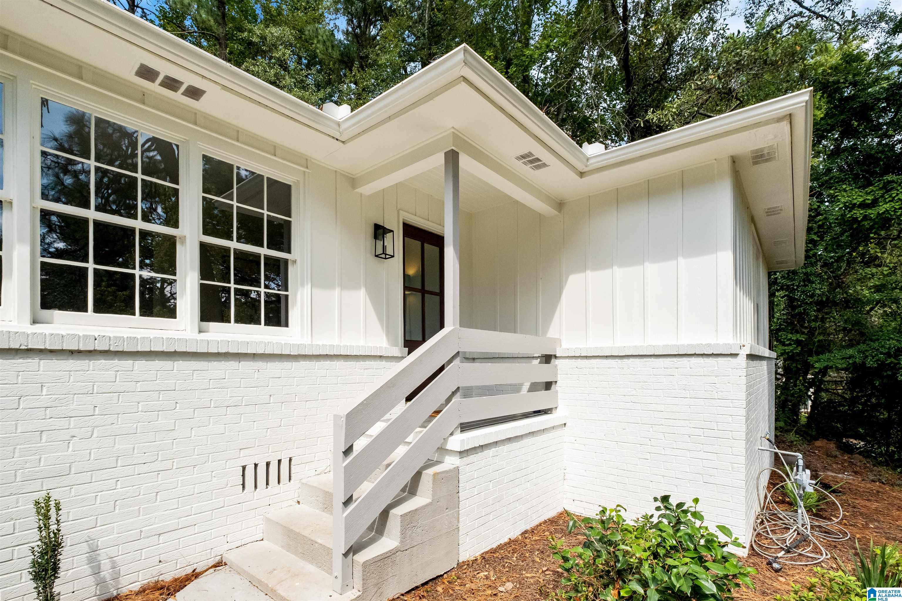 1820 Saulter Road Birmingham, AL 35209 - Photo 2 of 56