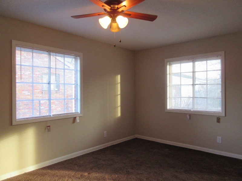 4171 Kenosha Road Memphis, TN 38118 - Photo 2 of 8 Gallery Image 2