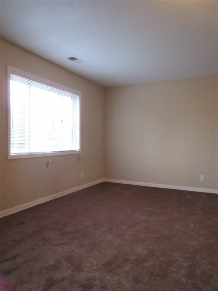 4171 Kenosha Road Memphis, TN 38118 - Photo 8 of 8 Gallery Image 8