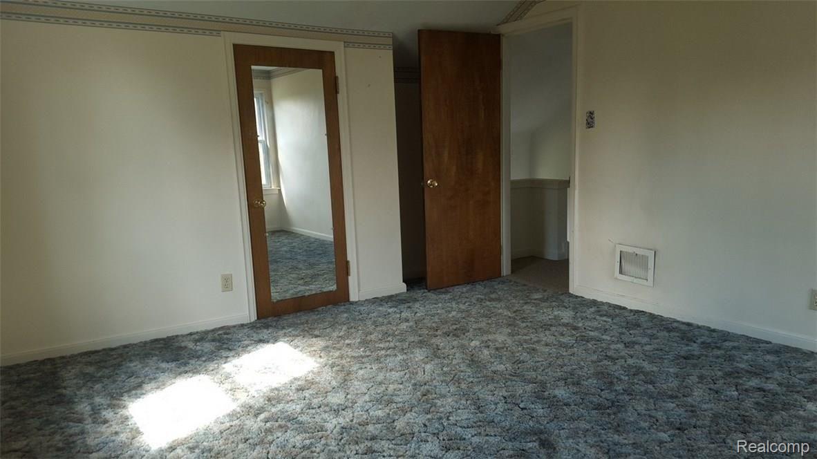 7035 South Brockway Road Yale, MI 48097 - Photo 14 of 15 20160914_121520.jpg