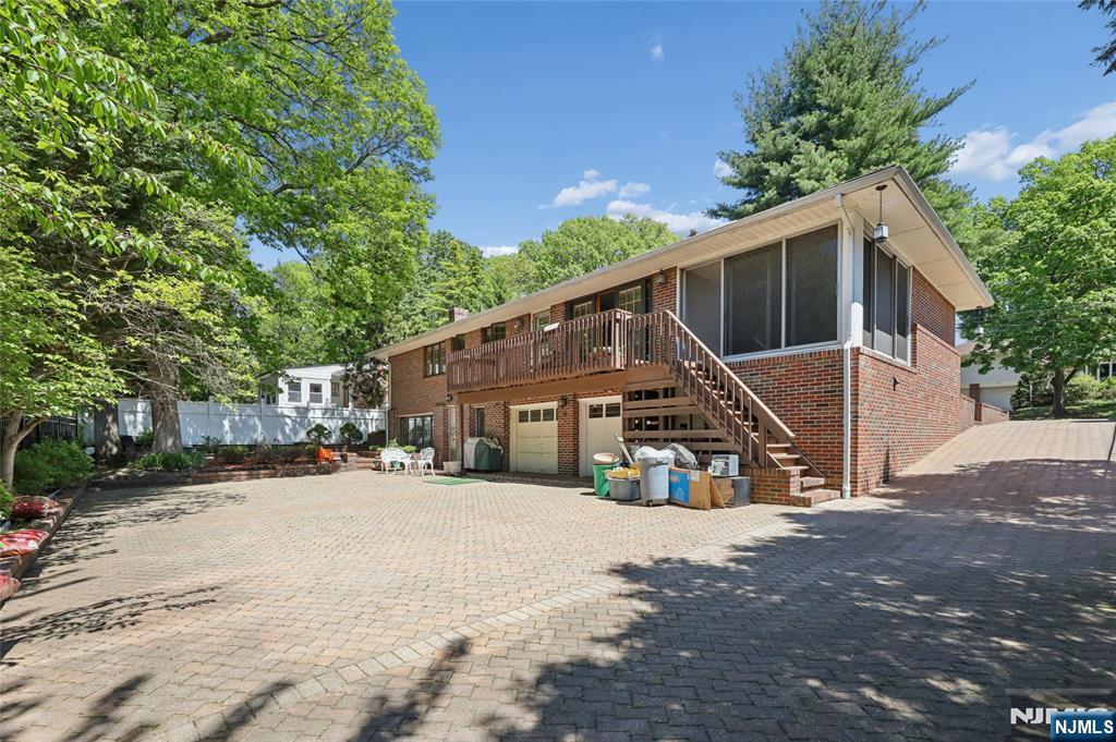 12 Beverly Road Englewood Cliffs, NJ 07632 - Photo 33 of 36