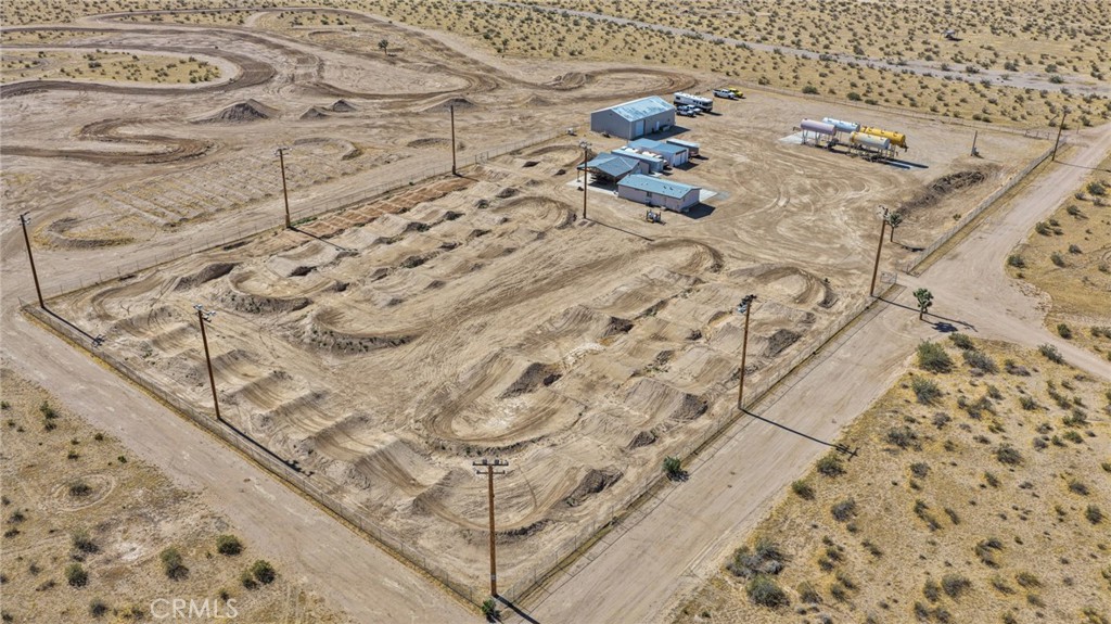 7162 Emily Road Adelanto, CA 92301 - Photo 5 of 74