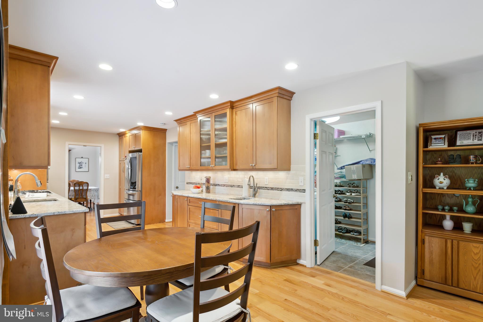 2216 Hidden Valley Lane Silver Spring, MD 20904 - Photo 15 of 64 Breakfast Room
