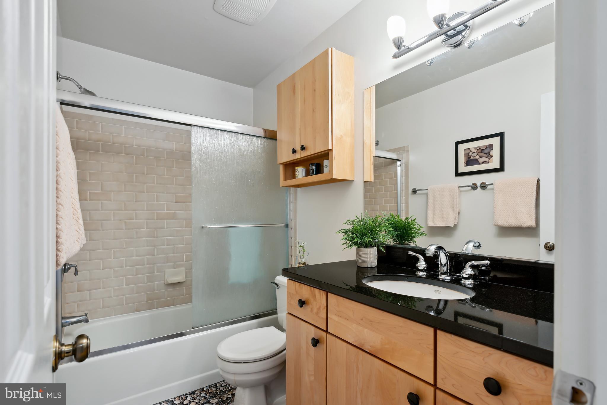 2216 Hidden Valley Lane Silver Spring, MD 20904 - Photo 30 of 64 Hallway Bath