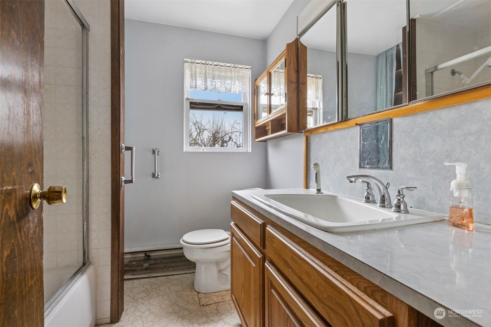 17339 Bennett Road Mount Vernon, WA 98273 - Photo 8 of 37 Gallery Image 8