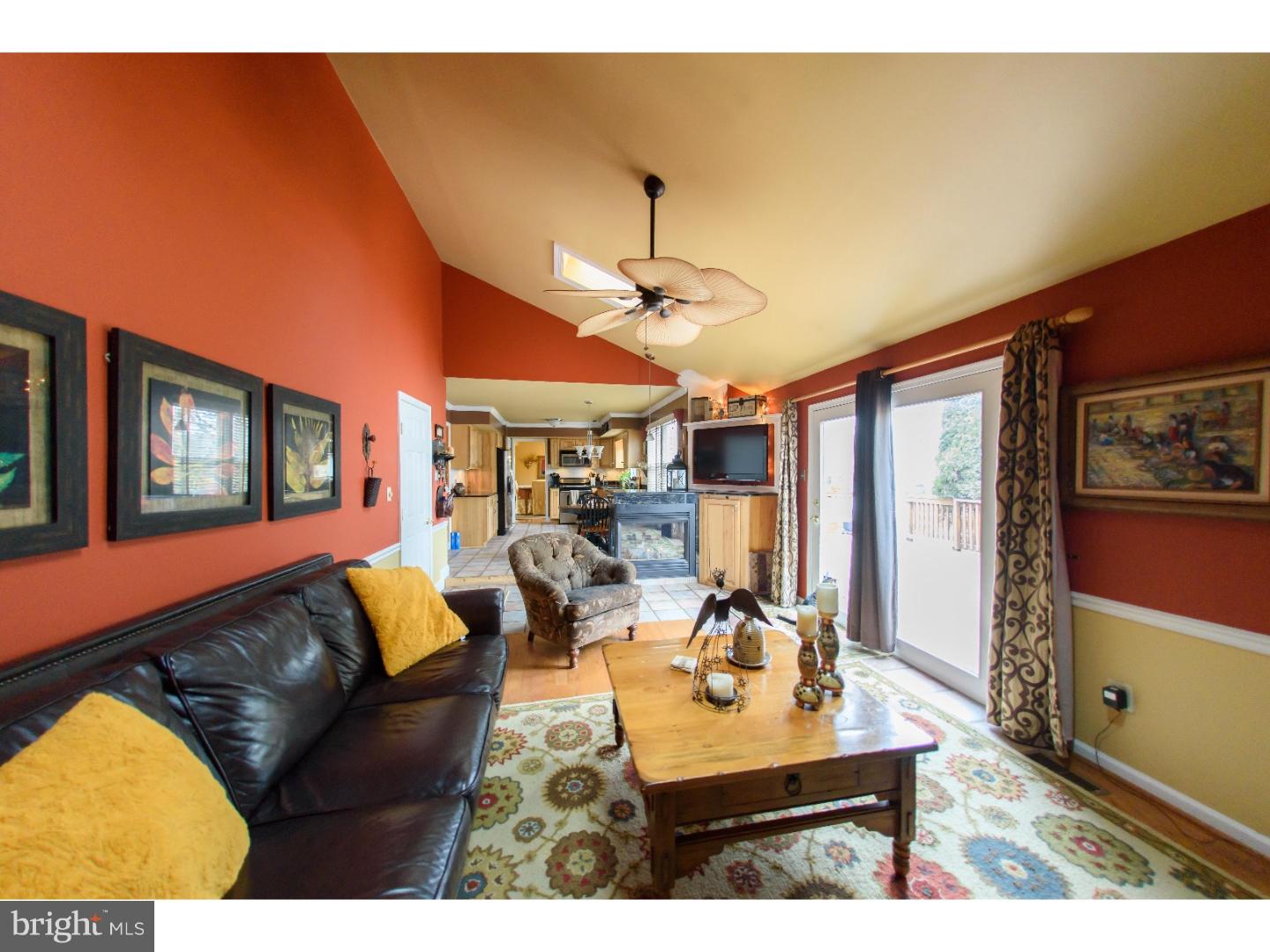 495 Stanford Road Fairless Hills, PA 19030 - Photo 8 of 18 Family Room