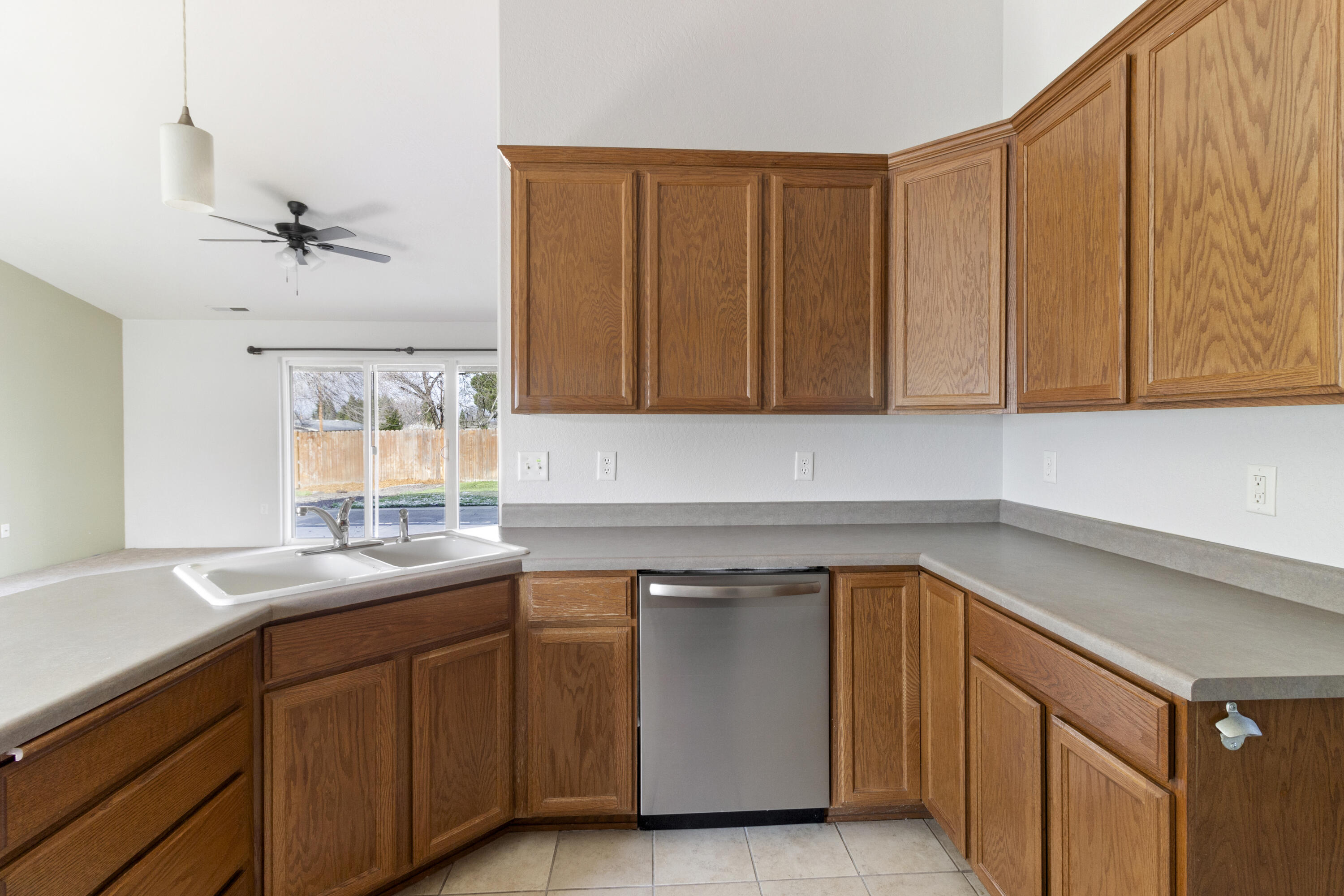 1794 Key Drive Medford, OR 97501 - Photo 11 of 29 12-1794 Key Drive-12