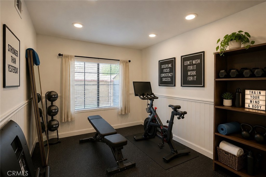28015 Tupelo Ridge Drive Valencia, CA 91354 - Photo 27 of 41 Second Office/Storage/Gym, Workshop or Hobby/Work Room in garage - Digitally Staged