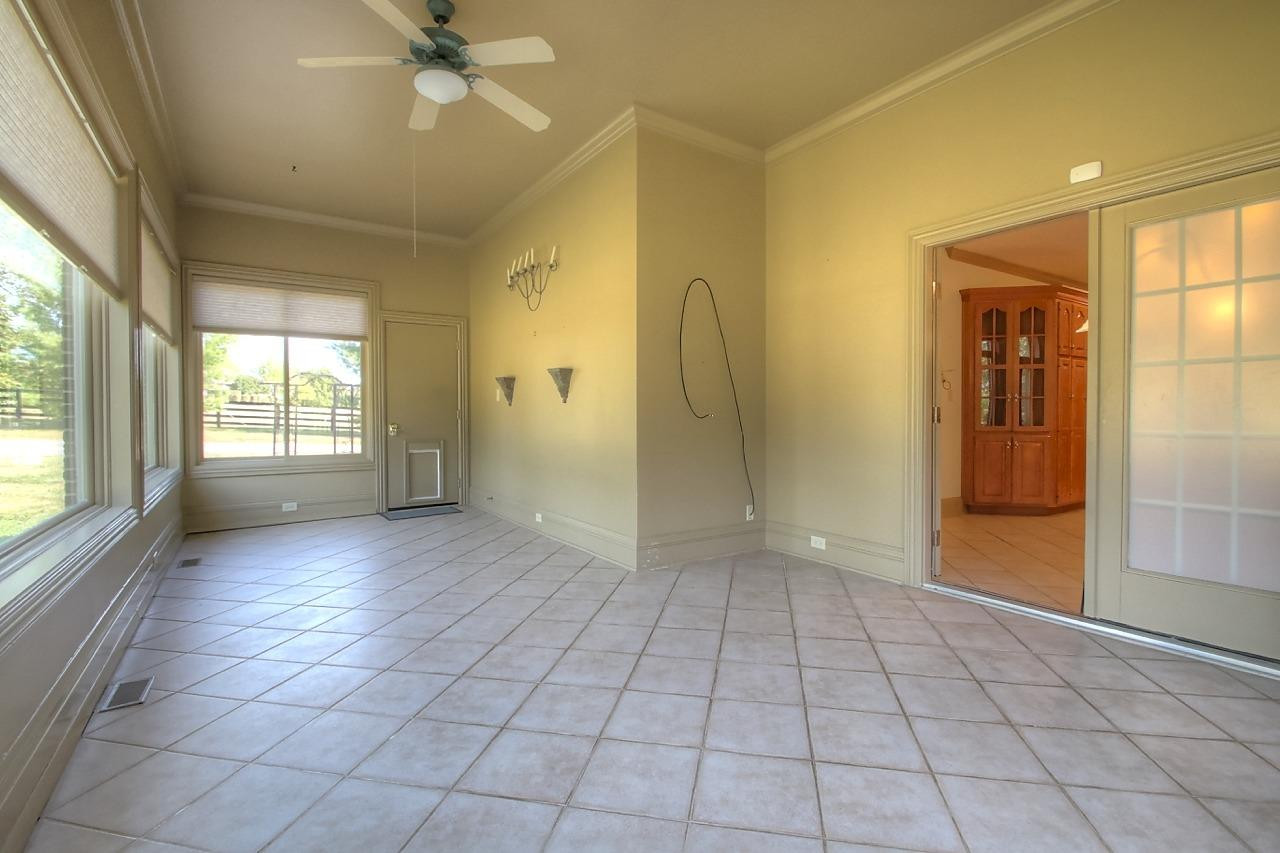 3945 North Cleveland Road Lexington, KY 40516 - Photo 43 of 91 Photo 34