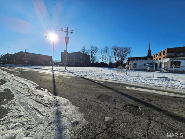 $260,528 | 2501 Texas Avenue, St. Louis, MO 63104