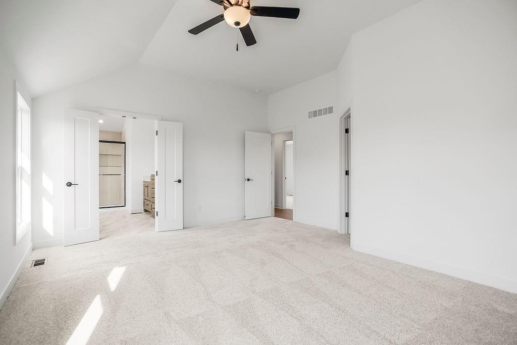 14075 South Pascal Street Olathe, KS 66061 - Photo 18 of 32