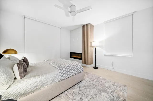 a view of lobby with furniture