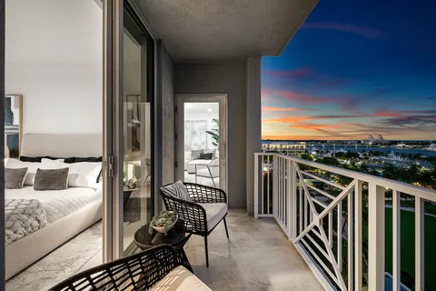 $1,949,000 | 255 Evernia Street, Unit 806, West Palm Beach, FL 33401